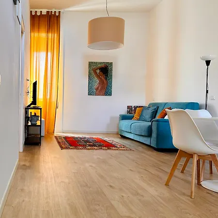 La Casa Di Clara - Centro Storico - Vicino Metro & Duomo - Ideale Per Coppie *